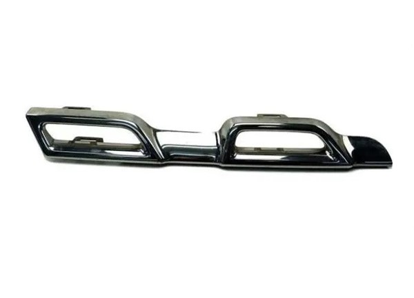 Накладка решітки радіатора права Dacia Duster 2013-2018 POLCAR 28200512 POLCAR 28200512