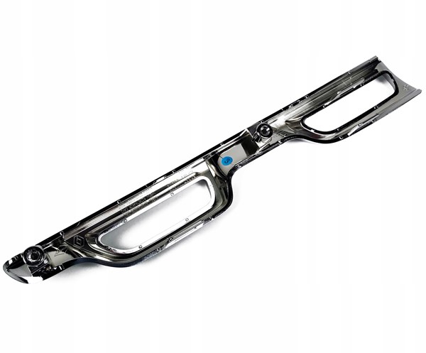 Накладка решітки радіатора ліва Dacia Duster 2013-2018 POLCAR 28200513 POLCAR 28200513
