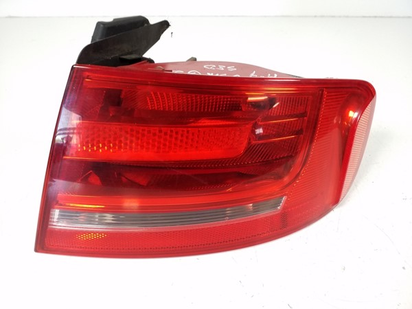 Ліхтар задній зовнішній правий Audi A4 B8 седан 2007-2011 POLCAR 133788-E POLCAR 133788-E
